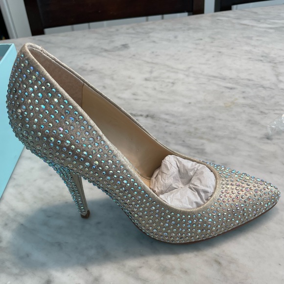 Betsy Johnson Crystal Studded Gold Shoes - Picture 2 of 8